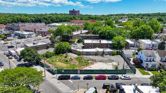 Plus de détails pour 8940 Metropolitan Ave, Fresh Pond, NY - Terrain à vendre