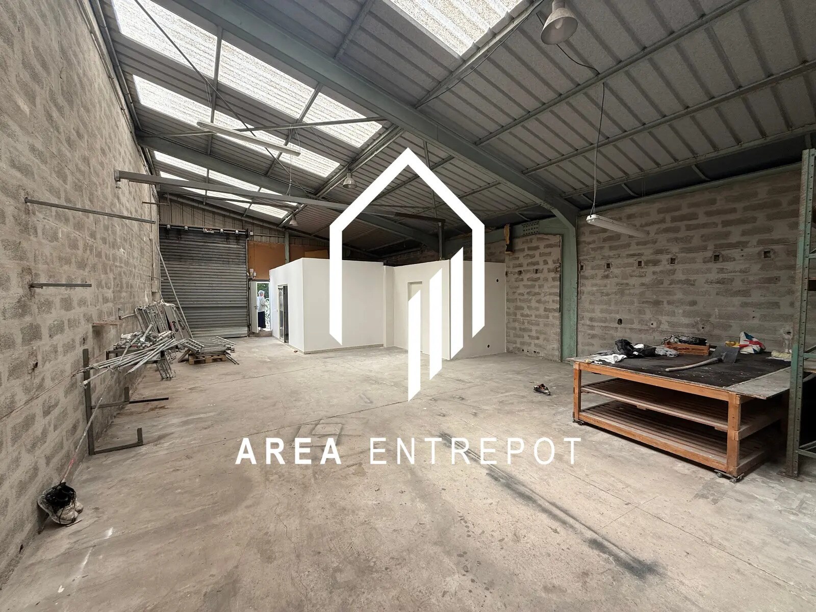 Local d’activités dans Aix-en-Provence à louer Photo intérieure– Image 1 sur 6