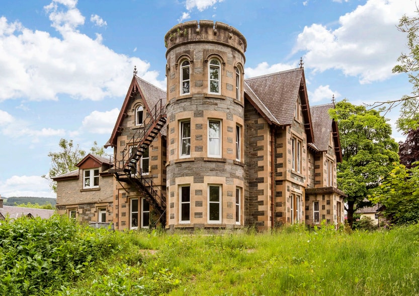 Taybridge Dr, Aberfeldy à vendre - Photo principale – Image 1 sur 12