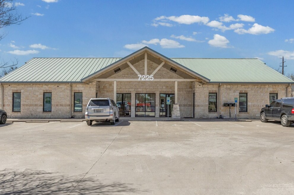 7225 W Highway 71, Austin, TX à louer Photo principale– Image 1 sur 25