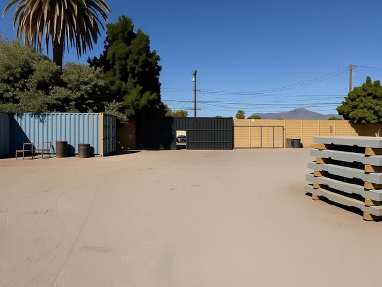 2246 Durfee Ave, El Monte, CA à louer - Photo de l’immeuble – Image 3 sur 9