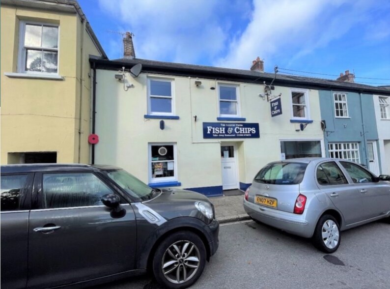2 Parade Sq, Lostwithiel à vendre - Photo de l’immeuble – Image 1 sur 21