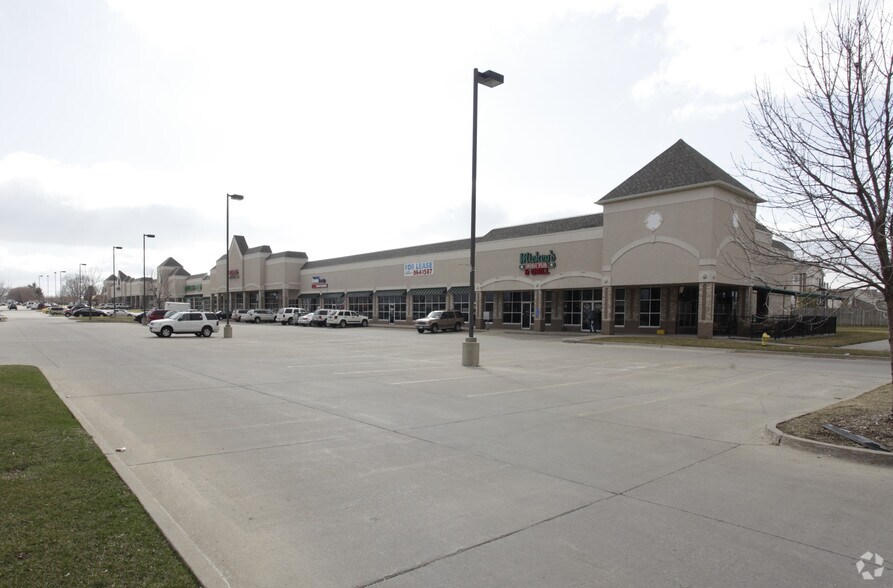 50-190 SE Laurel St, Waukee, IA à louer - Photo de l’immeuble – Image 3 sur 5