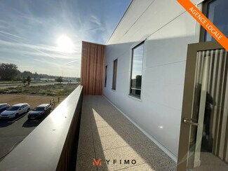 Plus de détails pour Local d'activités à louer