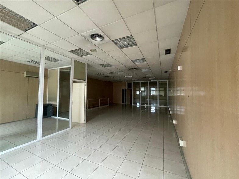 View Photo