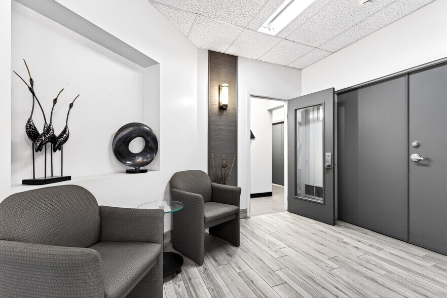 100 Rue Belvédère S, Sherbrooke, QC à louer - Photo de l’immeuble – Image 2 sur 18