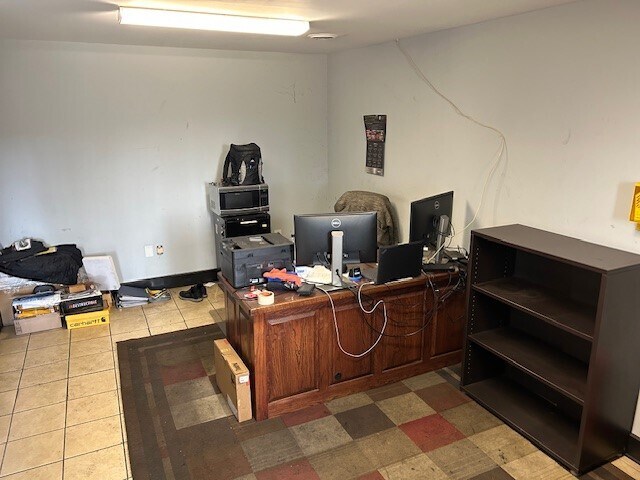 725 Industrial Park Dr, Newport News, VA à vendre - Photo intérieure – Image 3 sur 13