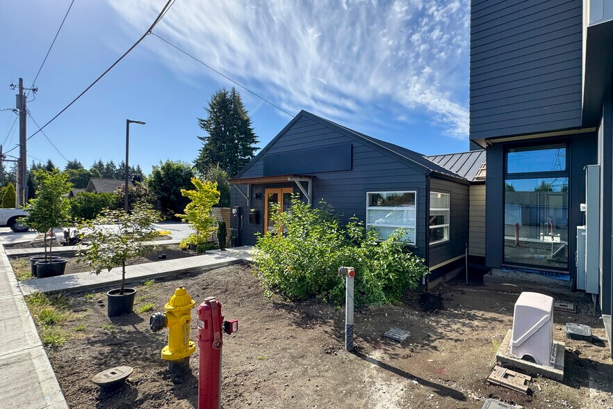 6504 Capitol Blvd SE, Tumwater, WA à louer - Photo de l’immeuble – Image 2 sur 2