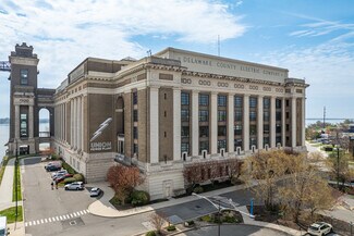 Plus de détails pour 2501 Seaport Dr, Chester, PA - Bureau à louer