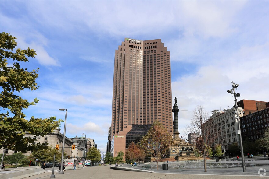 200 Public Sq, Cleveland, OH à louer - Photo de l’immeuble – Image 2 sur 4