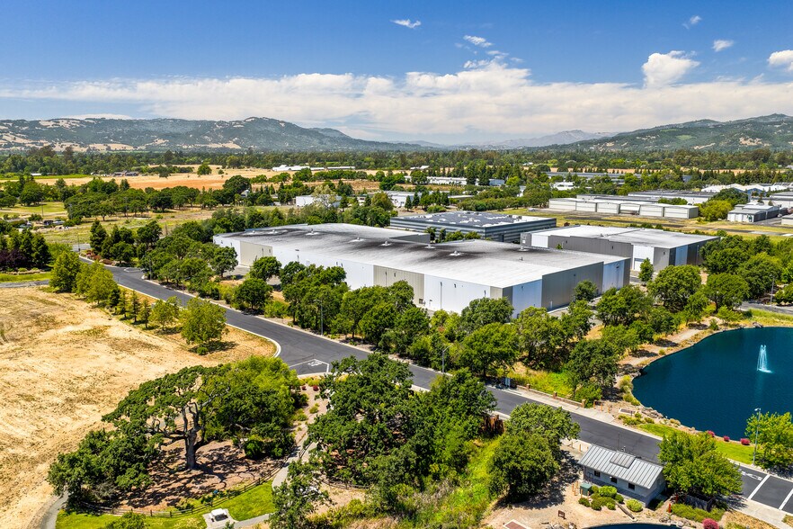 21945 Carneros Lake Ln, Sonoma, CA à louer - Aérien – Image 2 sur 6