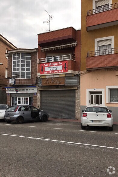 Avenida Constitución, 12, Santa Olalla, Toledo à louer - Photo de l’immeuble – Image 2 sur 2