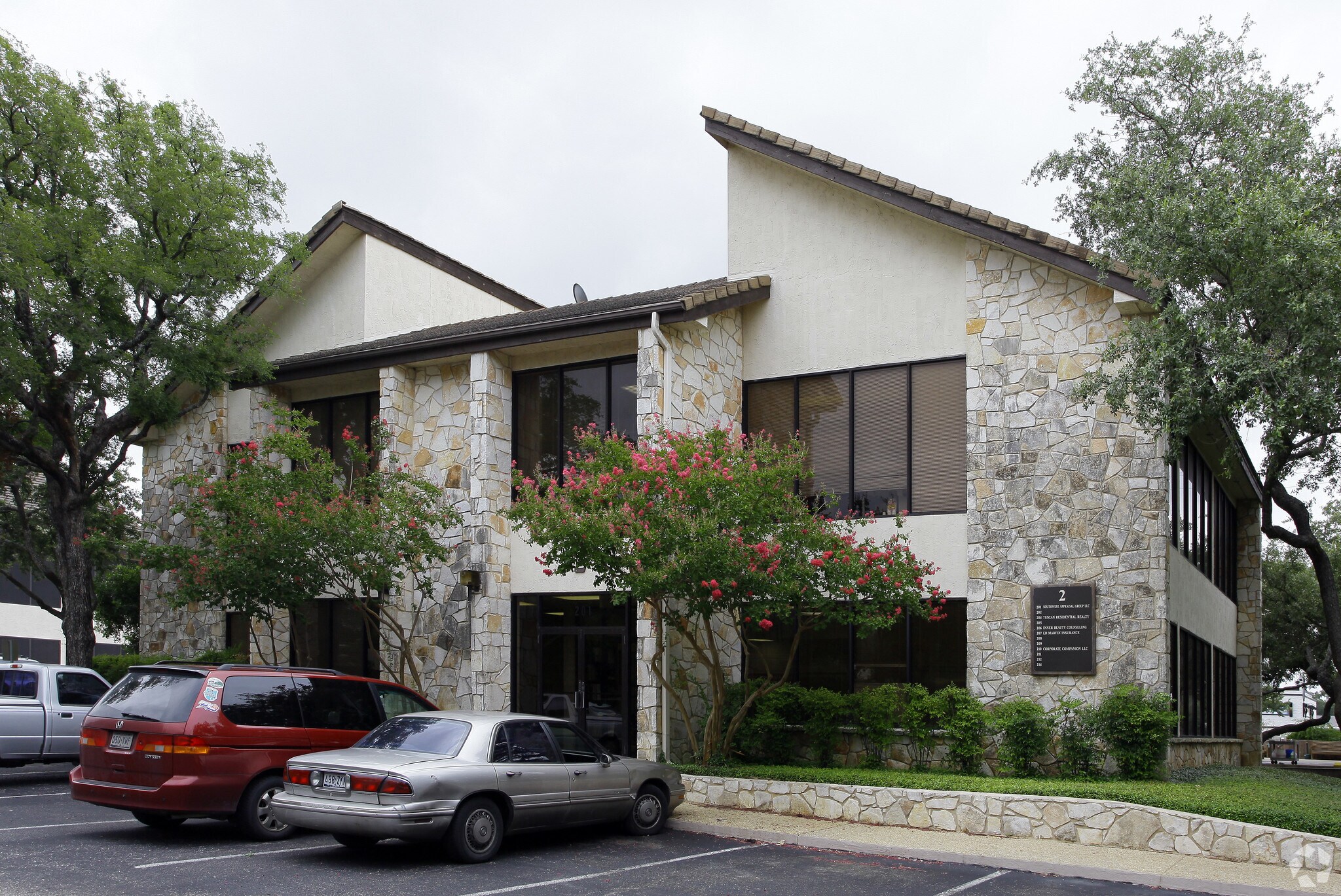 17890 Blanco Rd, San Antonio, TX à louer Photo principale– Image 1 sur 4