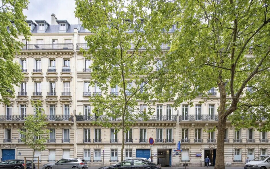 Bureau dans Paris à louer - Photo de l’immeuble – Image 1 sur 8