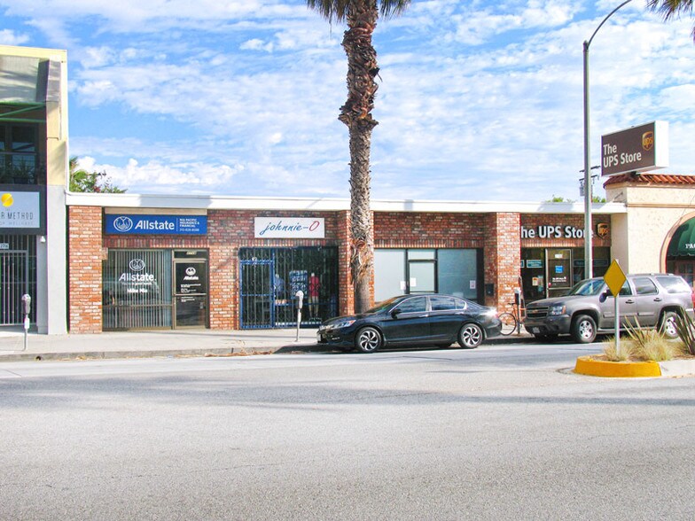 2708-2714 Wilshire Blvd, Santa Monica, CA à louer - Photo de l’immeuble – Image 2 sur 8