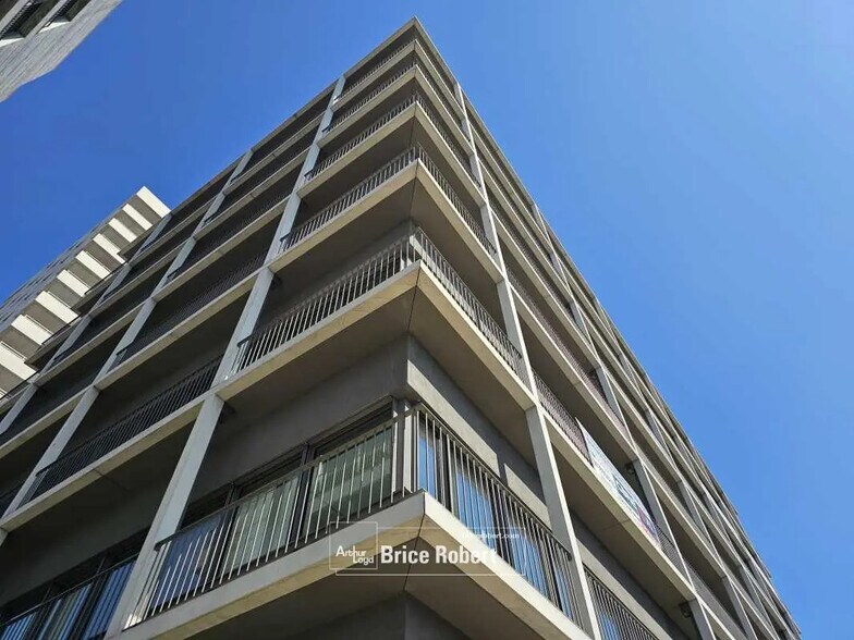 Bureau dans Lyon à vendre - Photo de l’immeuble – Image 3 sur 16