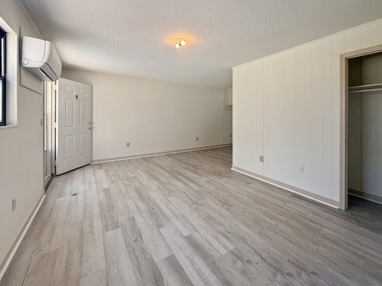 79 Ridgemont Cir, Collinsville, VA à vendre - Photo intérieure – Image 3 sur 9