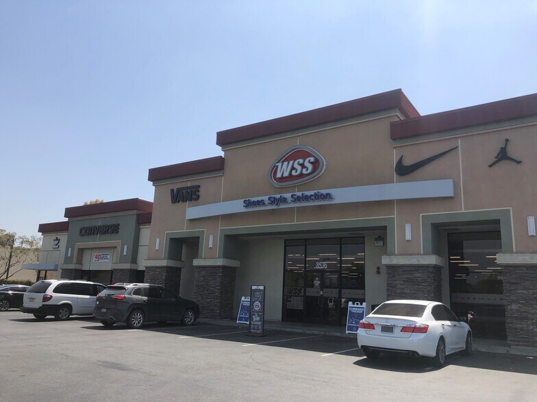 8524-8530 Firestone Blvd, Downey, CA à louer - Photo de l’immeuble – Image 1 sur 6