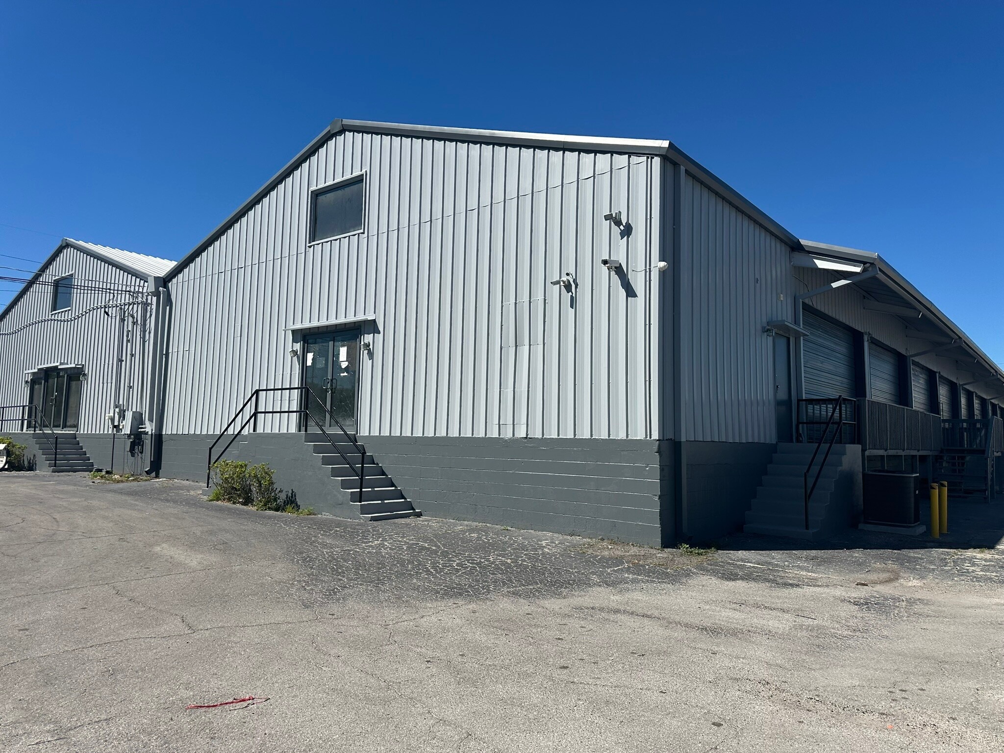 2202 N 38th St, Tampa, FL à louer Photo de l’immeuble– Image 1 sur 7