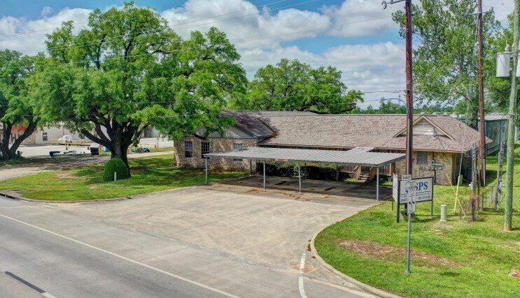 24227 Hufsmith - Kohrville Rd, Tomball, TX à louer - Photo de l’immeuble – Image 2 sur 4