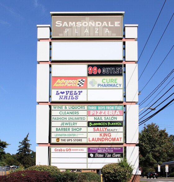 45 S Route 9W, West Haverstraw, NY à louer - Photo de l’immeuble – Image 2 sur 45