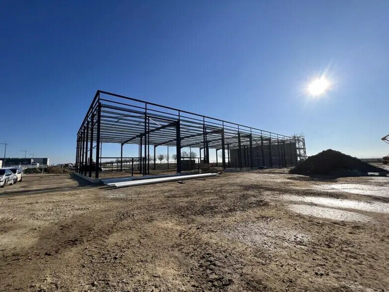 1 Rue Henry Fosse, Le Mesnil-Amelot à louer - Photo de la construction – Image 3 sur 5