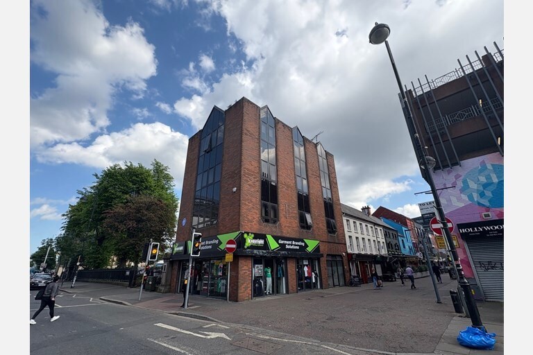 99-101 High St, Belfast à louer - Photo de l’immeuble – Image 2 sur 4