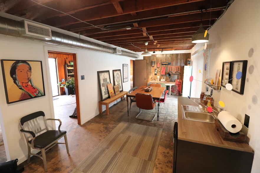 1641 S Fitzhugh Ave, Dallas, TX à louer - Photo intérieure – Image 1 sur 6