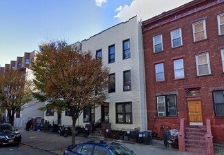 Plus de détails pour 314 Macdougal St, Brooklyn, NY - Logement à vendre
