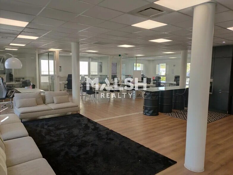 Bureau dans Dardilly à louer - Photo intérieure – Image 2 sur 7