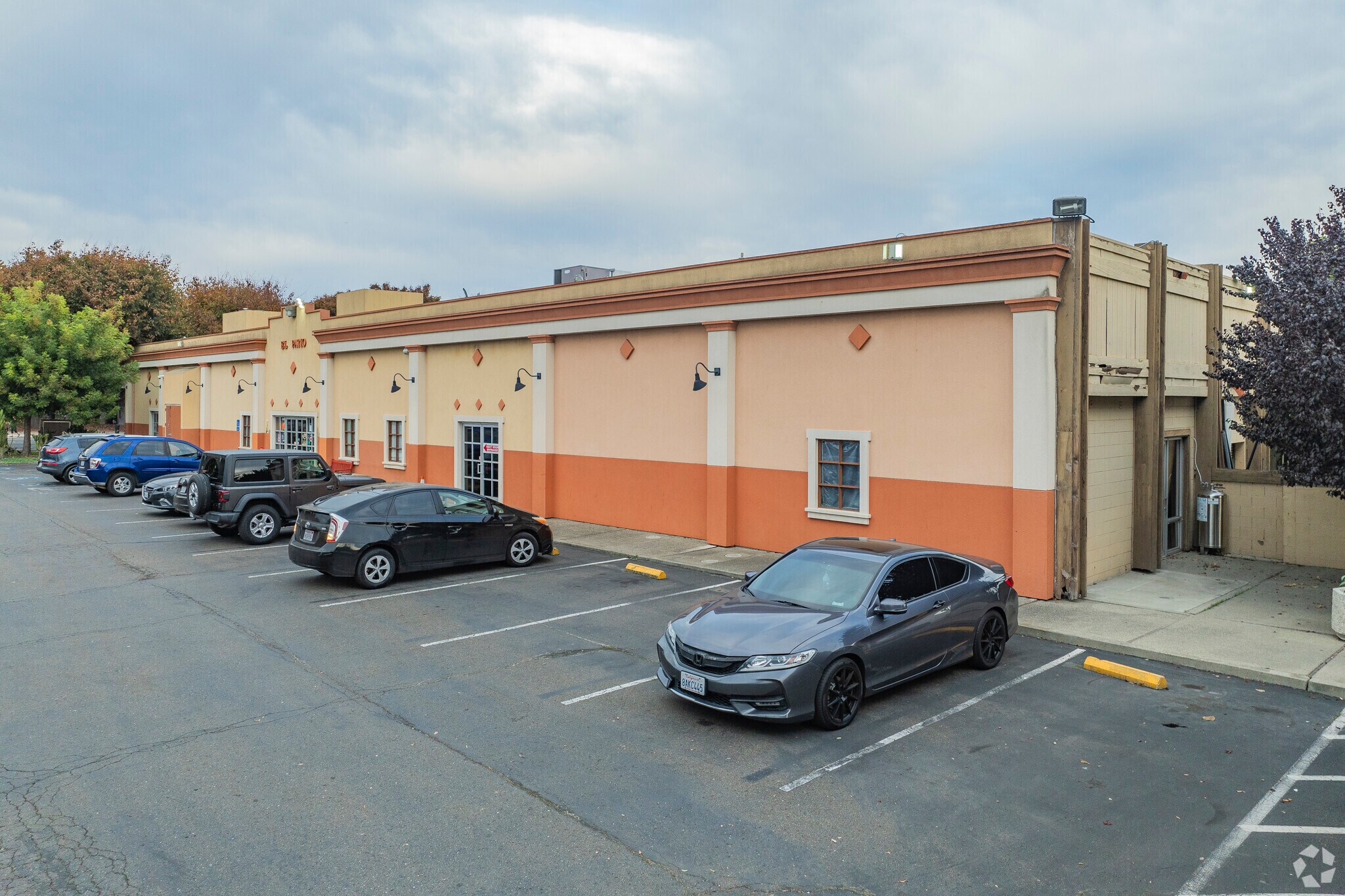 37311 Fremont Blvd, Fremont, CA à vendre Photo de l’immeuble– Image 1 sur 10