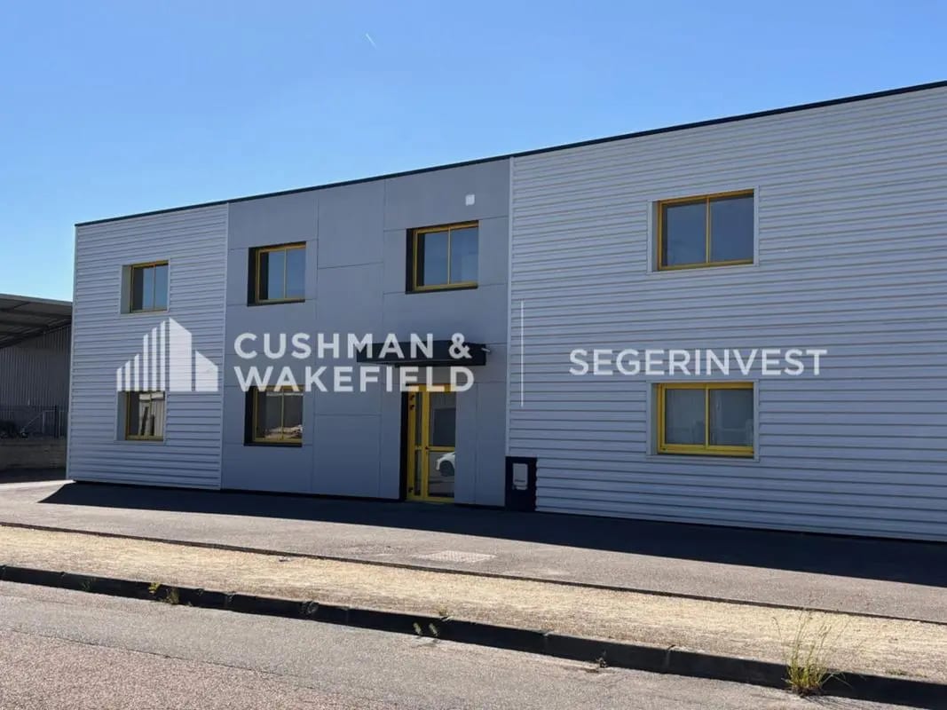 Bureau dans Quetigny à louer Photo de l’immeuble– Image 1 sur 5