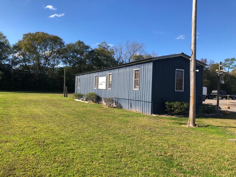 2089 W 26th St, Jacksonville, FL à louer - Photo de l’immeuble – Image 3 sur 4