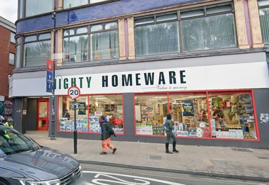 524-528 High Rd, Londres à louer Photo de l’immeuble– Image 1 sur 1