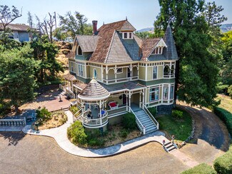 Plus de détails pour 608 W 6th St, The Dalles, OR - Spécialisé à vendre