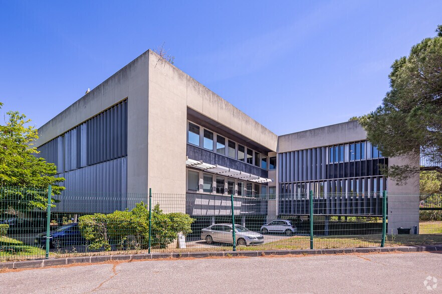52 Avenue De Hambourg, Marseille à louer - Photo principale – Image 1 sur 4