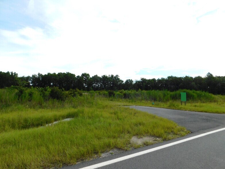 0000 Bell, Lake City, FL à vendre - Photo principale – Image 1 sur 4