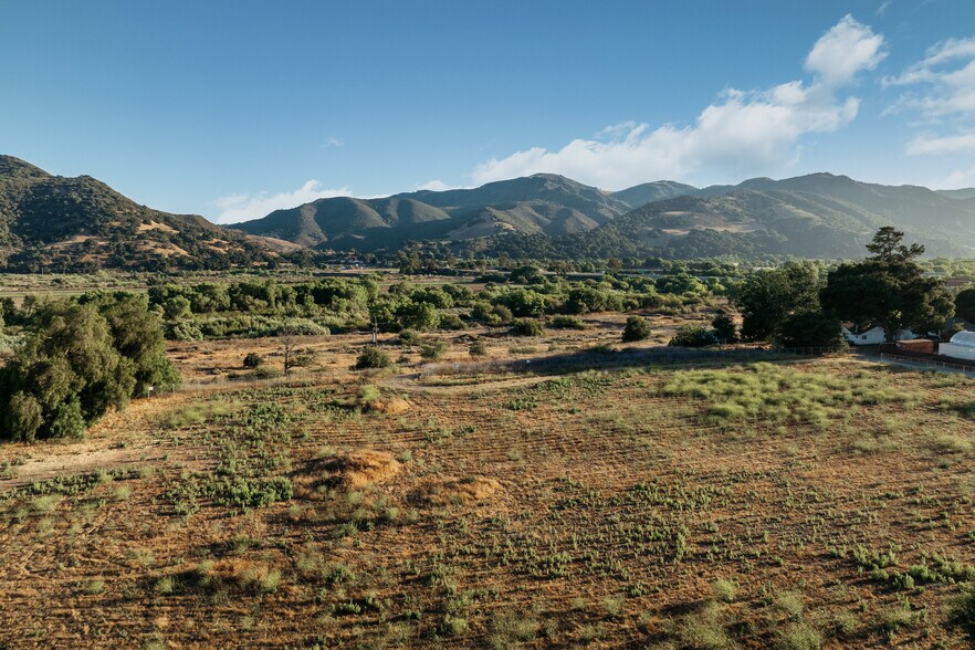 290 E Highway 246, Buellton, CA à vendre - Photo de l’immeuble – Image 2 sur 12