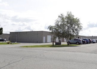 Plus de détails pour 126 Malcolm Rd, Guelph, ON - Local d'activités à louer
