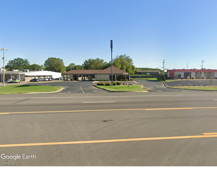 115 US-64 W, Alma, AR à louer - Photo de l’immeuble – Image 1 sur 11