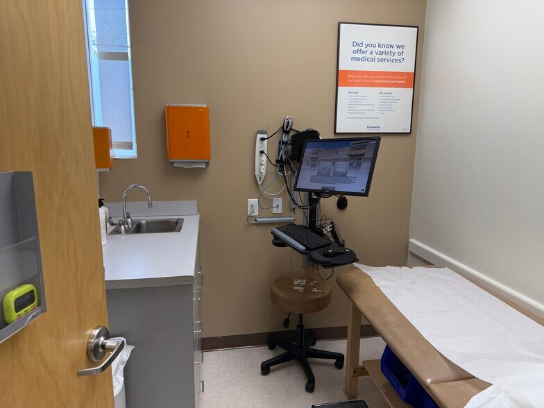 2900 F St, Omaha, NE à vendre - Photo de l’immeuble – Image 3 sur 17