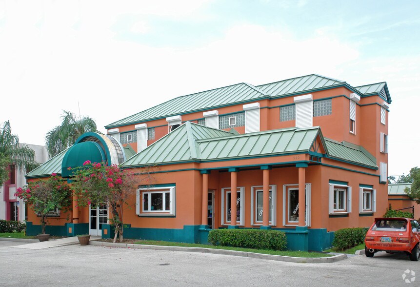 540 S Federal Hwy, Deerfield Beach, FL à louer - Photo principale – Image 1 sur 6