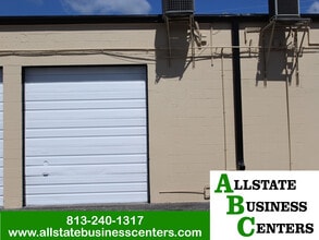 104 W Seneca Ave, Tampa, FL à louer Photo de l’immeuble– Image 2 sur 5