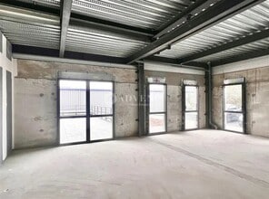 Bureau dans Limas à louer Photo intérieure– Image 1 sur 8