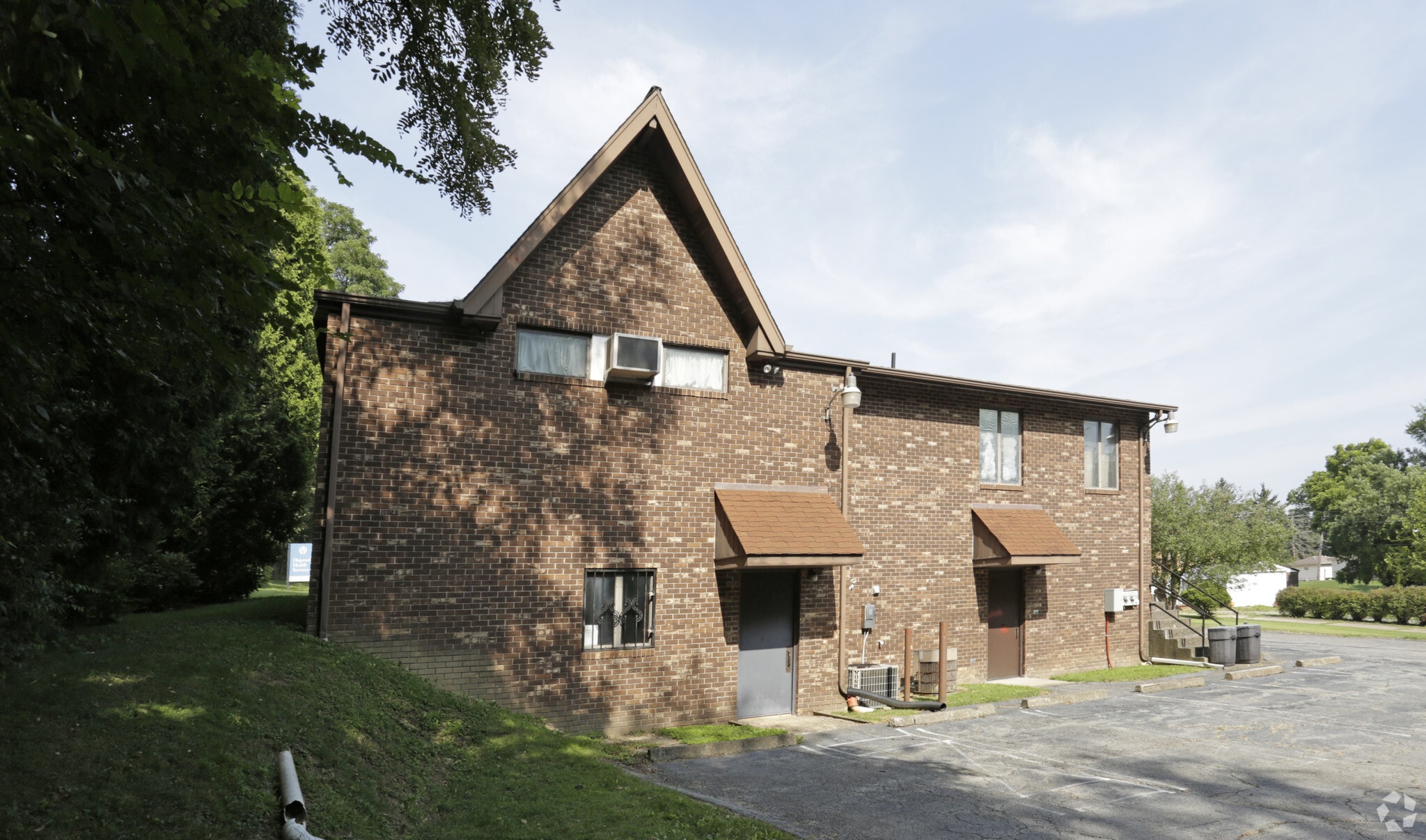 2285 Brodhead Rd, Aliquippa, PA à louer Photo principale– Image 1 sur 4