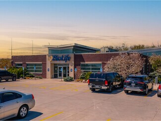 Plus de détails pour 900 Isbell St, Green Bay, WI - Bureau à vendre