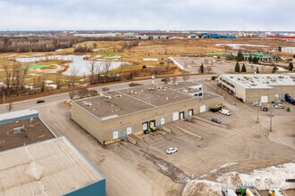 9800-9892 Boul du Golf, Montréal, QC - VUE AÉRIENNE vue de carte - Image1