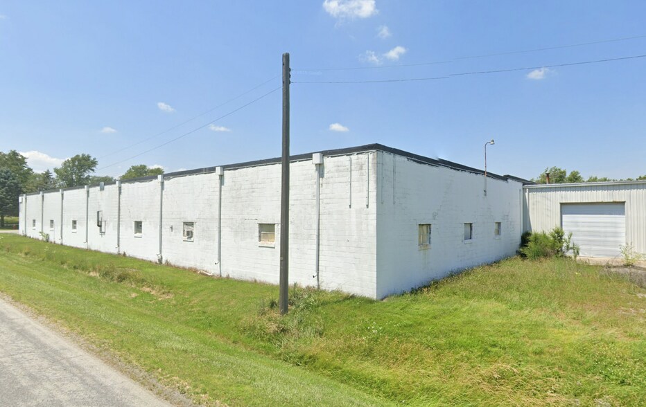 511 S Lincoln St, Morocco, IN à vendre - Photo de l’immeuble – Image 3 sur 8