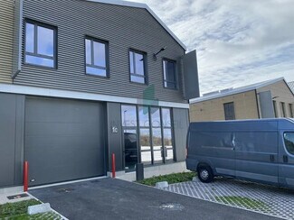 Plus de détails pour Bureau, Local d'activités à louer