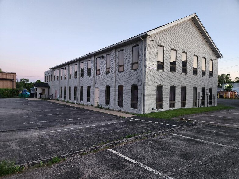 373 Cleveland St, Rochester, PA à louer - Photo de l’immeuble – Image 2 sur 12